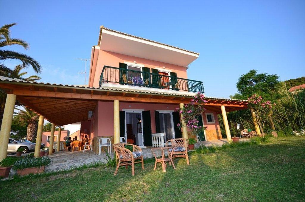 Anna Studios Marathiás Buitenkant foto
